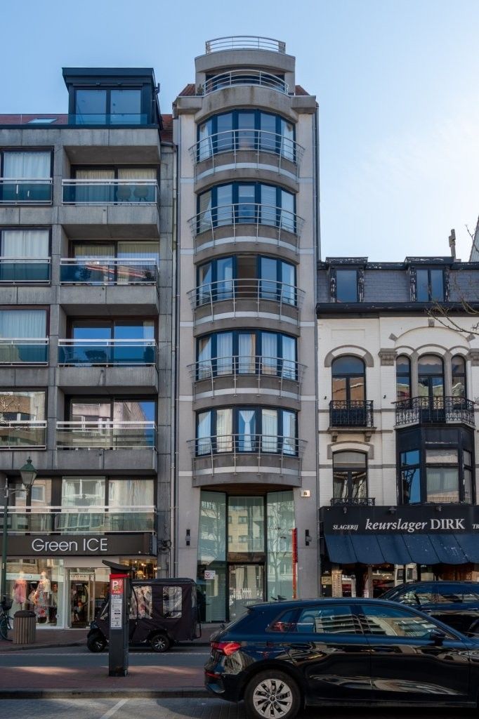 Fantastisch gerenoveerd appartement gelegen in het centrum van Knokke. foto 21