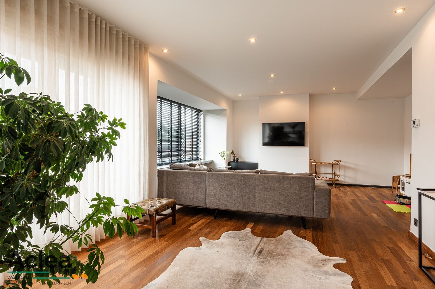 Prachtige duplex van 209m² met groot magazijn van 441m² én tuin foto 25