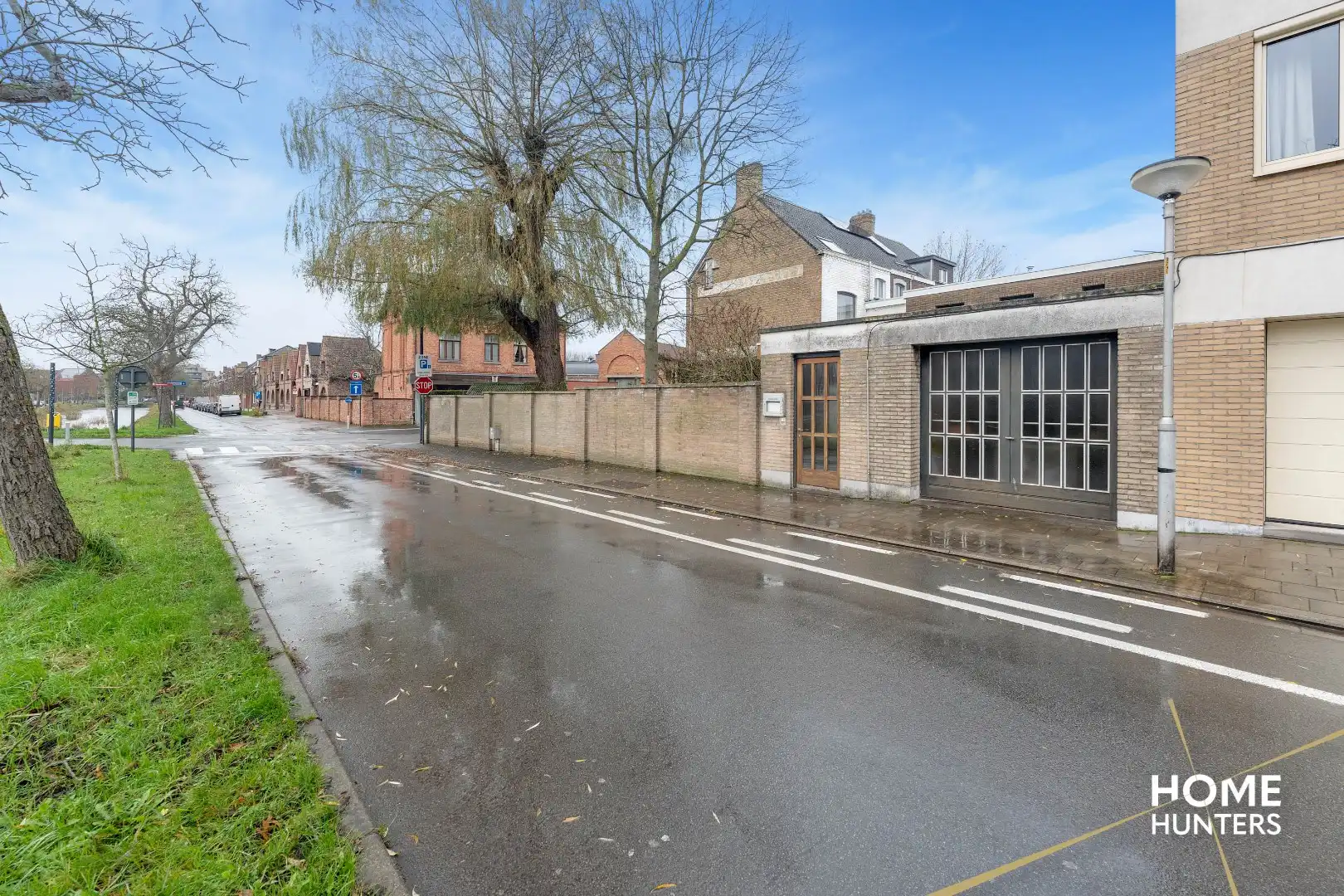 Unieke Herenwoning pal in het historische stadscentrum van Ieper met praktijkruimte foto 17