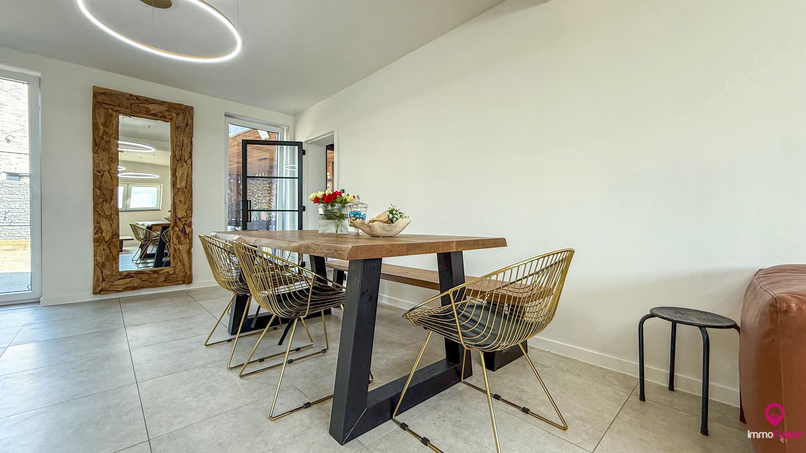 Instapklare woning met 5 slpks, rustig gelegen te Beringen! foto 8