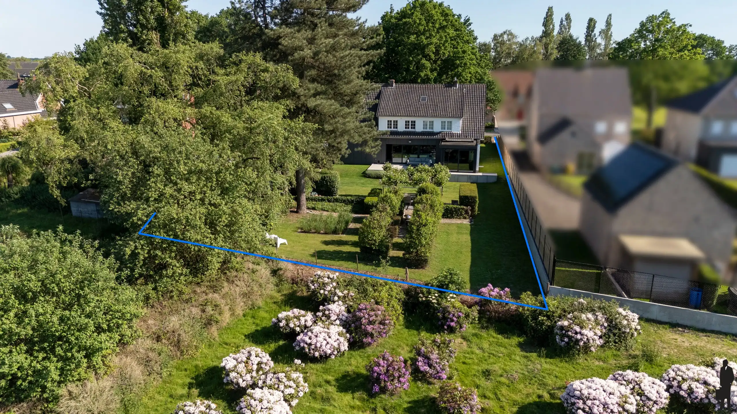 Charmante, gerenoveerde villa op 1.389 m² met open zicht foto 33