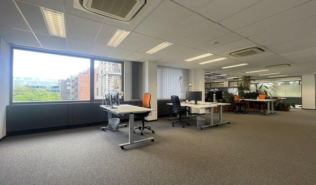 Kantoorruimte te huur in Regent Building in Berchem foto 16