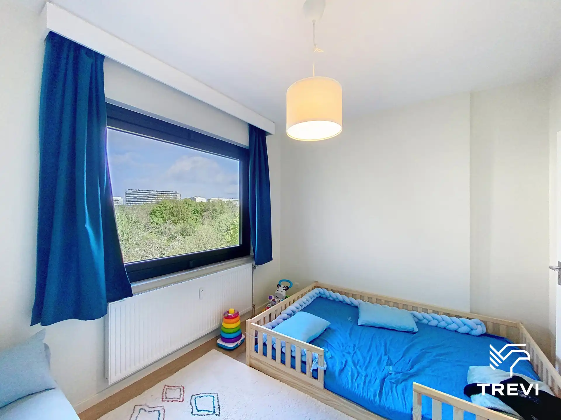 Prachtig appartement met 2 slaapkamers, gemeubileerd.   foto 5