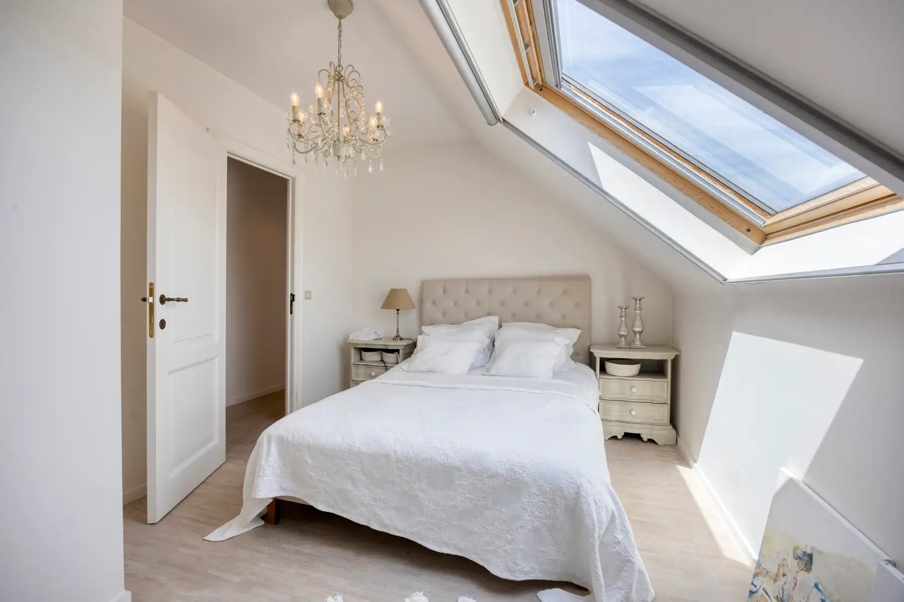 Luxueus en ruim 4 slaapkamerappartement op centrale ligging foto 23