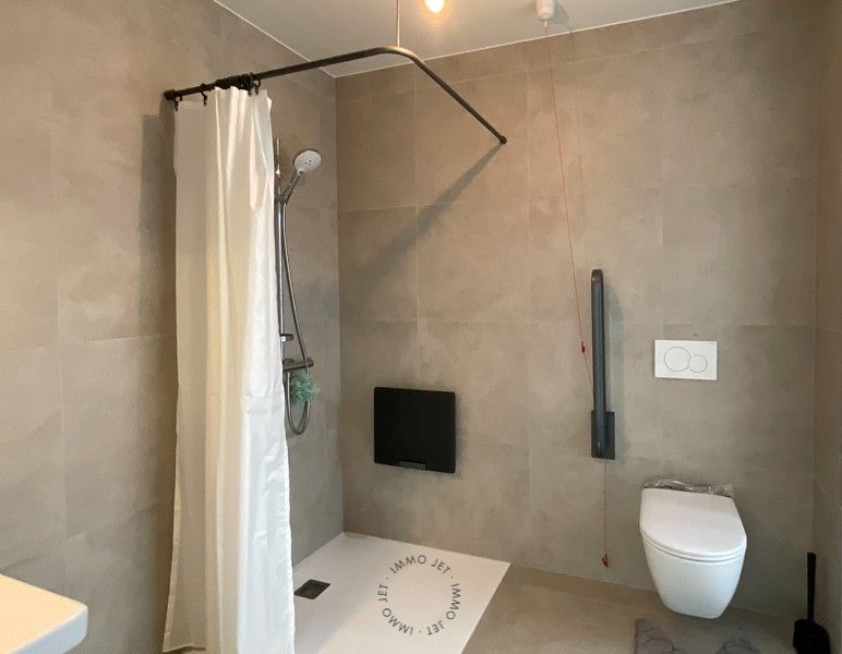 Centraal gelegen, instapklaar nieuwbouw studio/appartement foto 9