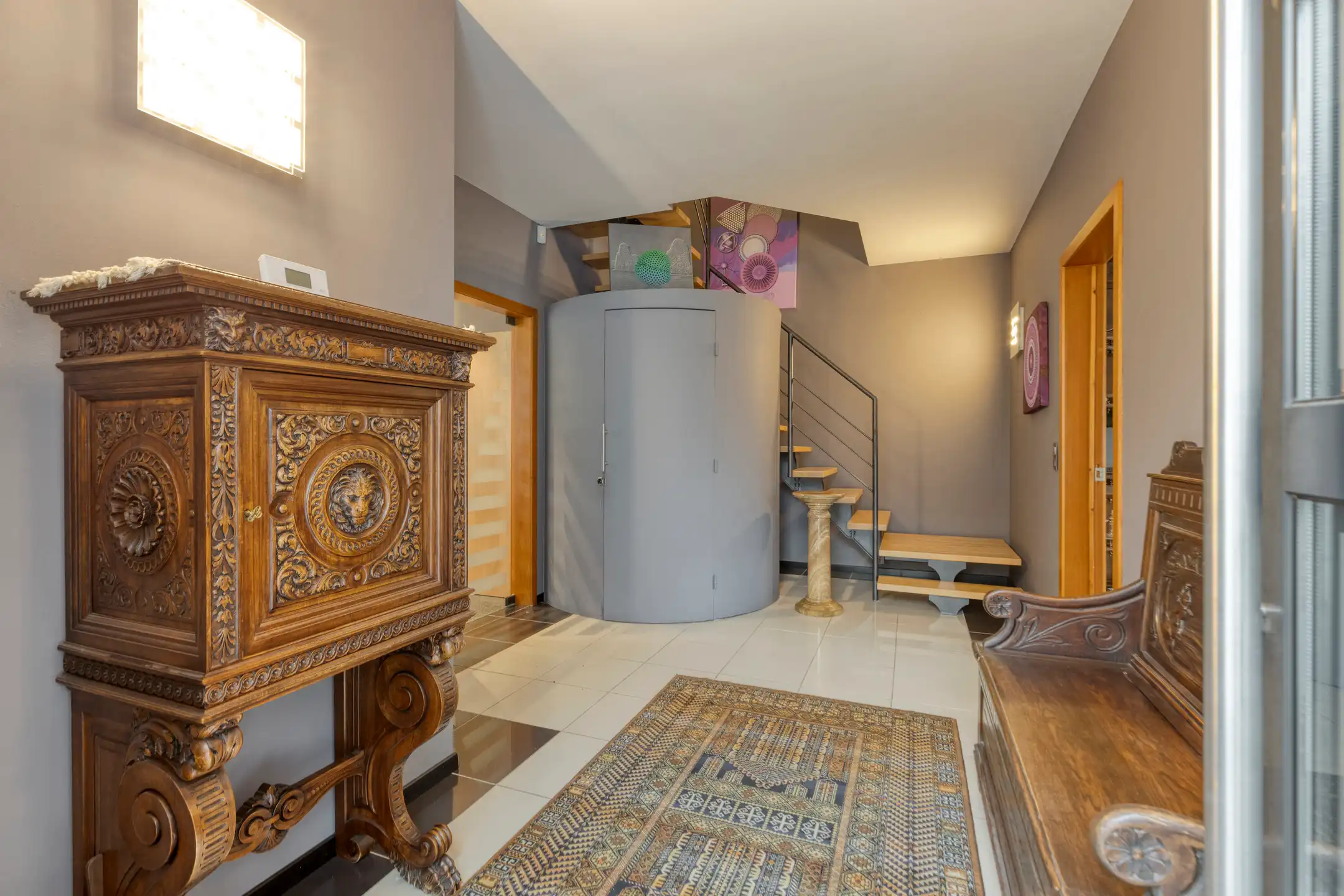 Perfect instapklare woning met aparte handelsruimte foto 8