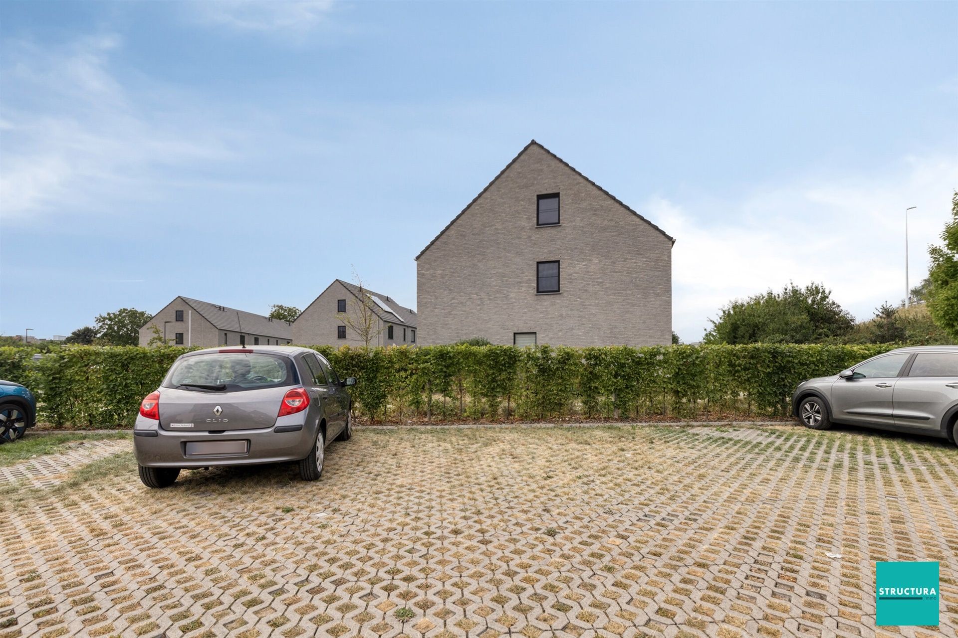 Prachtige nieuwbouwwoning (onder RR-rechten) foto 31