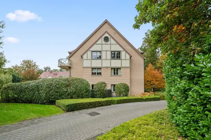 Exclusief luxe appartement van 229 m² in een prachtig parkdomein foto 40