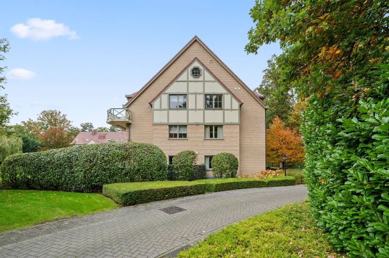 Exclusief luxe appartement van 229 m² in een prachtig parkdomein foto 40