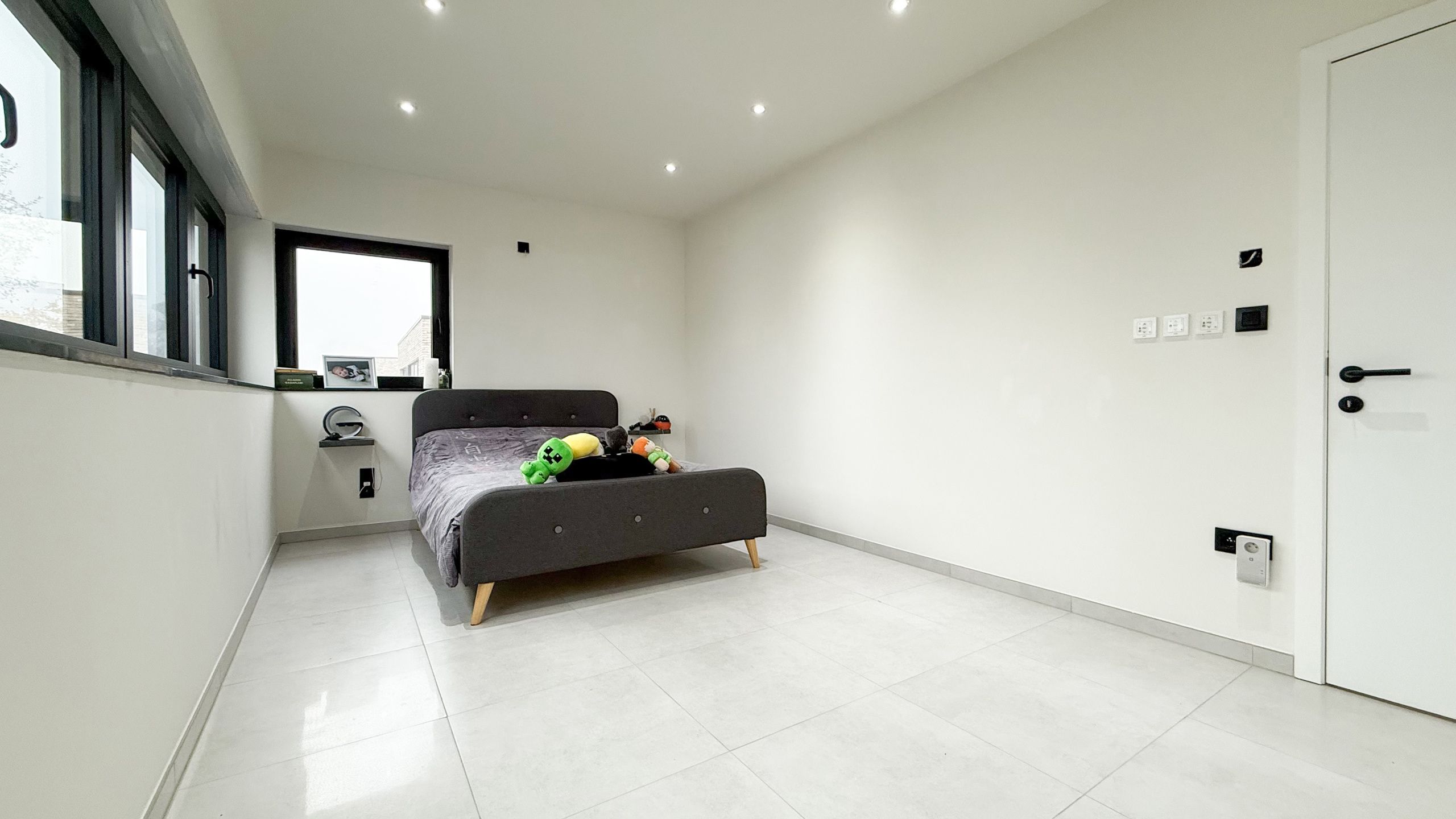 Exclusieve villa met hoogwaardige afwerking Genk! foto 31