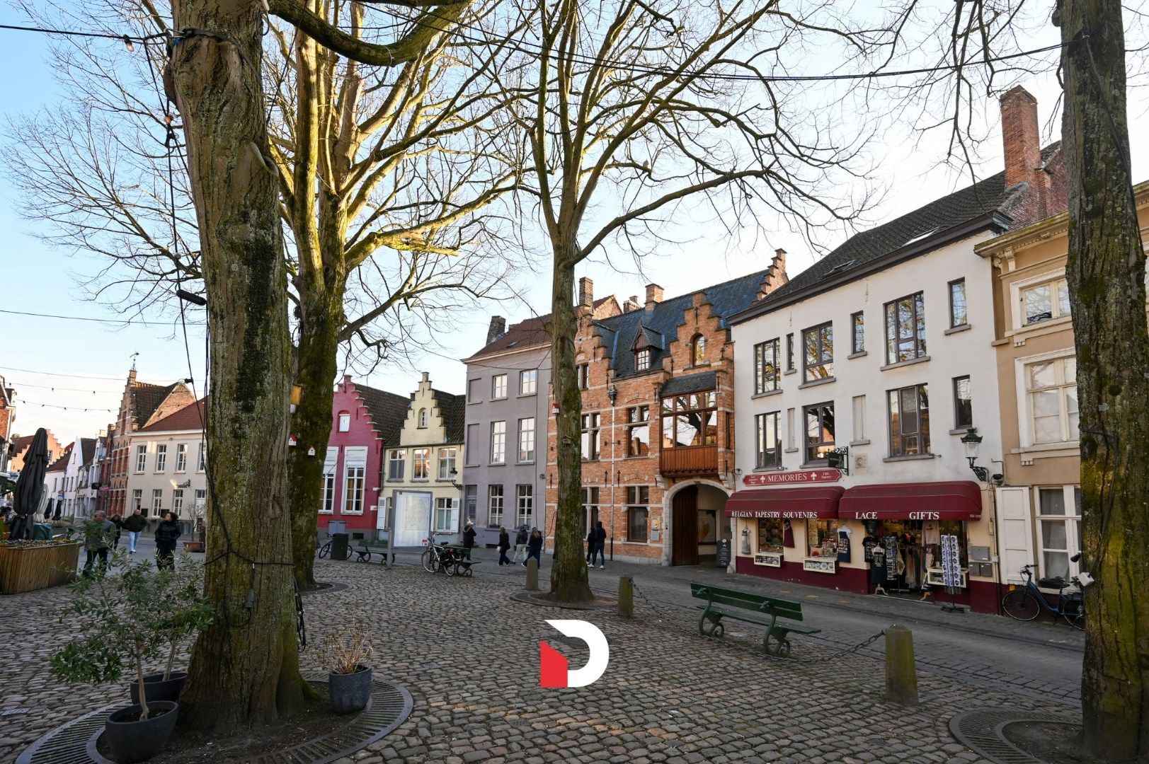 Uitzonderlijke herenwoning op schitterende locatie in hartje Brugge foto 18