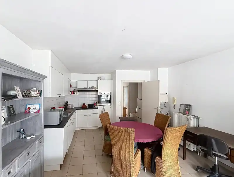 Gelijkvloers appartement met 2 slaapkamers en tuin foto 3
