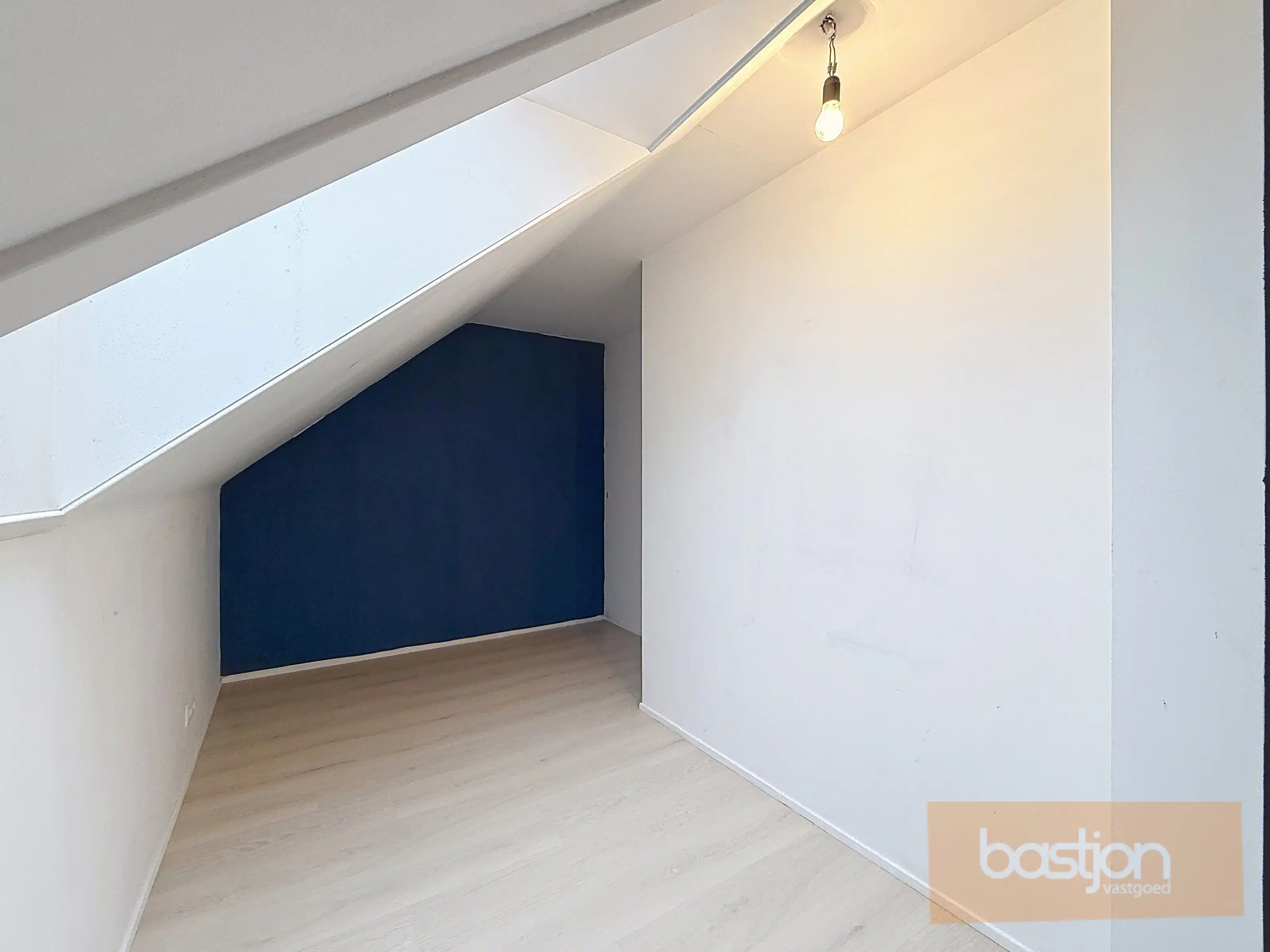 Charmante gezinswoning in het hart van Marke foto 13