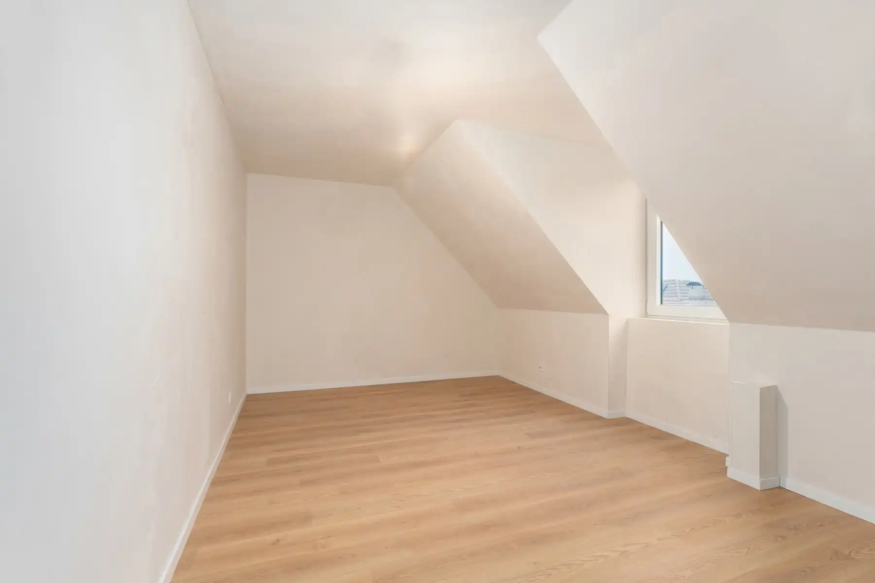 Halfopen nieuwbouwwoning foto 10