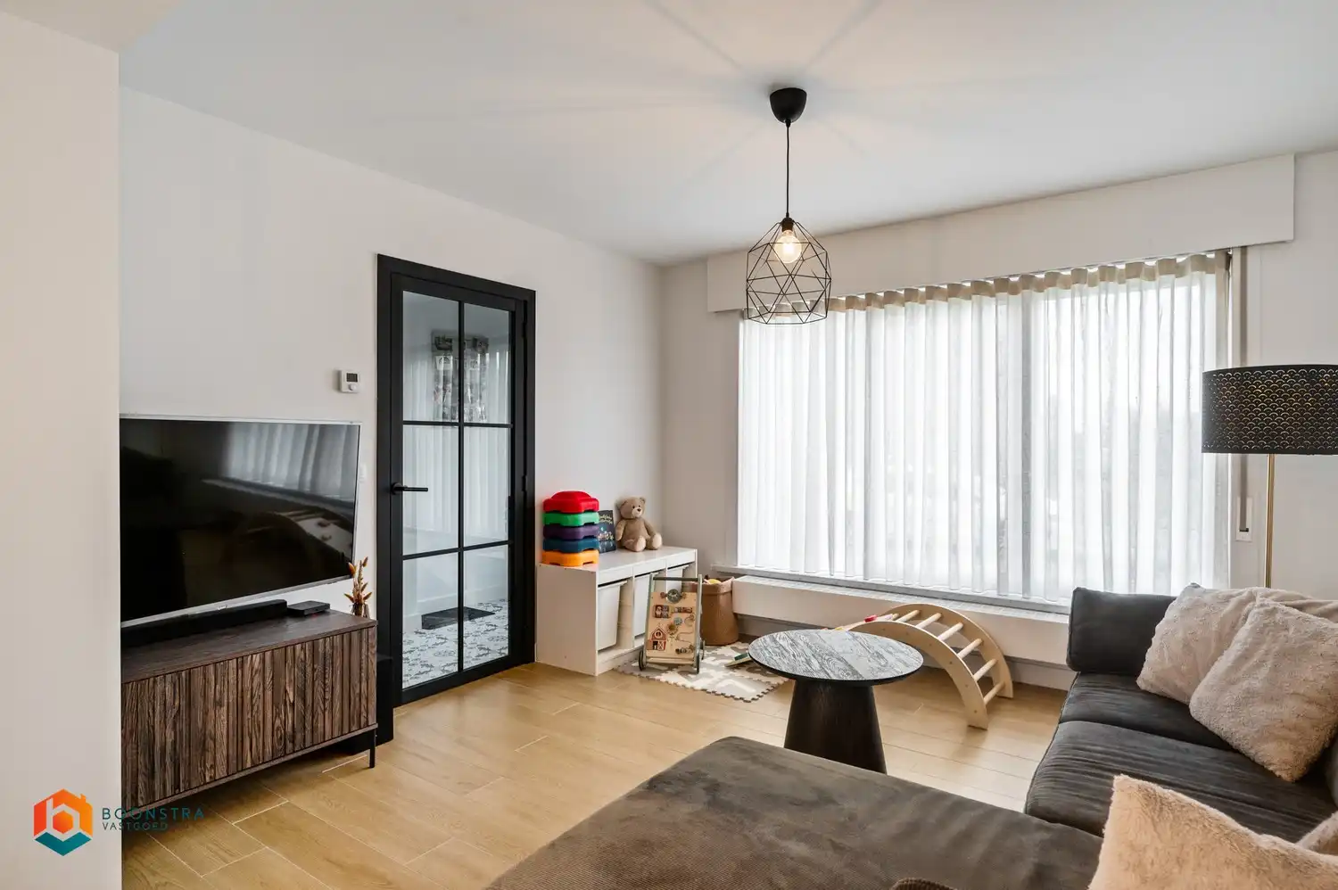 Gerenoveerde woning met 3 slpkrs te Itegem foto 3