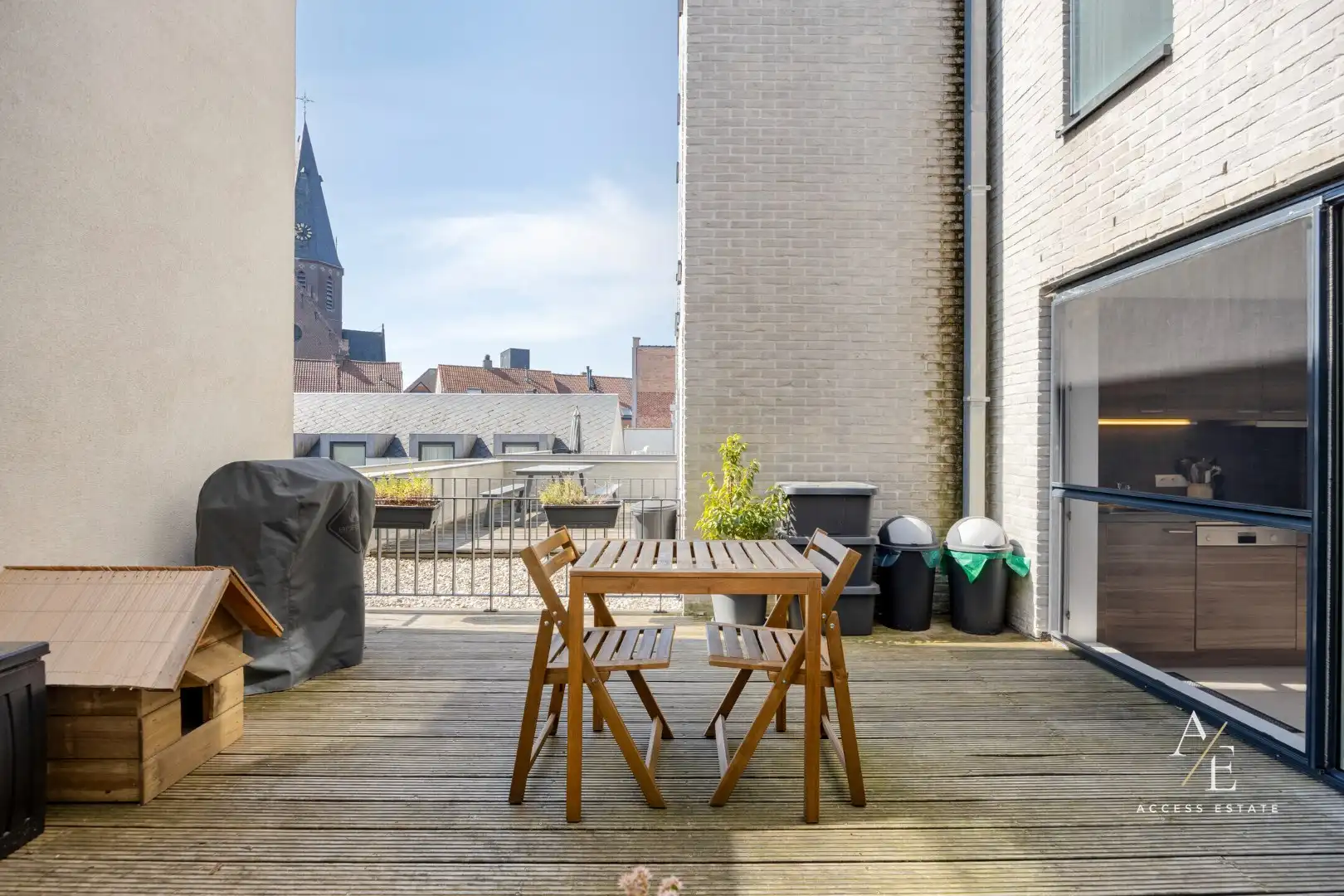 GENT – Recent tweeslaapkamer appartement met groot terras en ondergrondse staanplaats foto 7