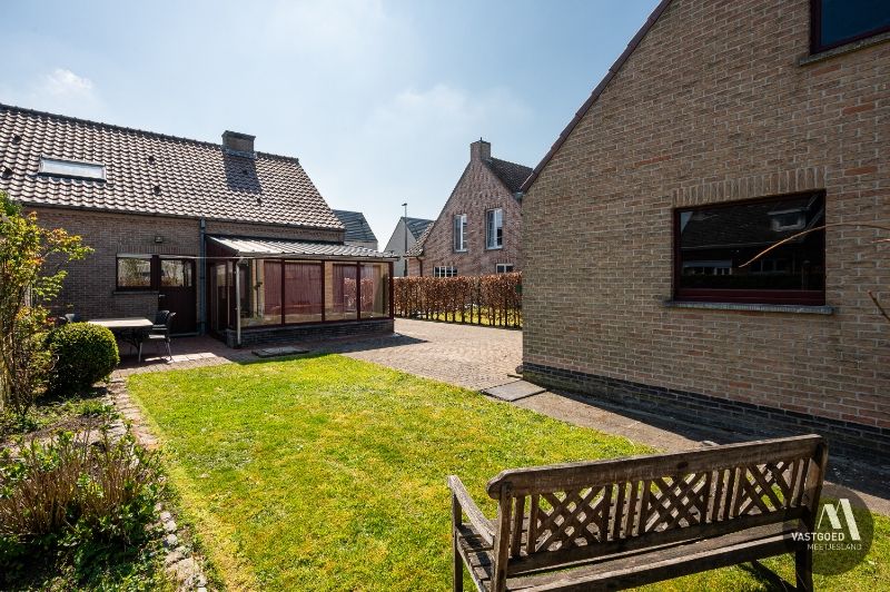 Verrassend ruime woning op een toffe ligging foto 18