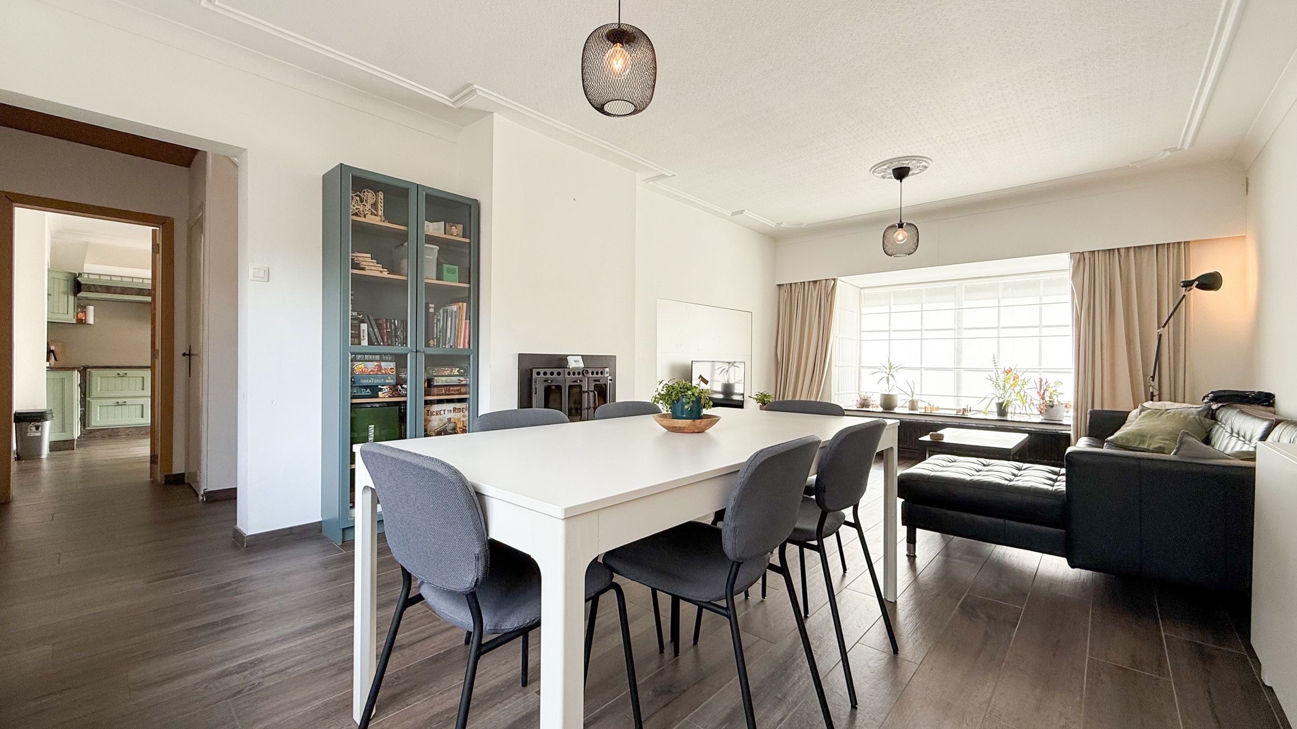 Karaktervolle open instapklare bebouwing met zeer ruime tuin! foto 8