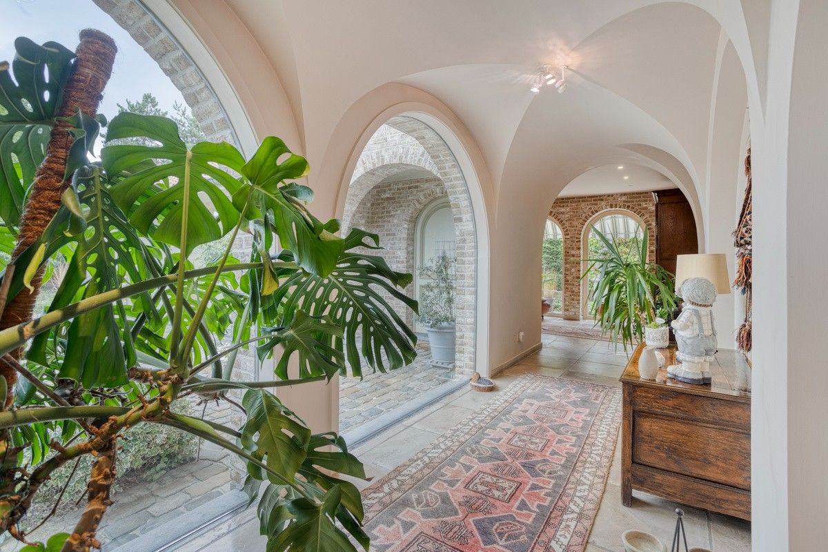 Exclusieve Spaanse villa welgelegen nabij de duinen en de zee. foto 7