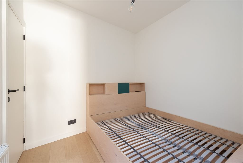 Recent gerenoveerd, lichtrijk appartement foto 7