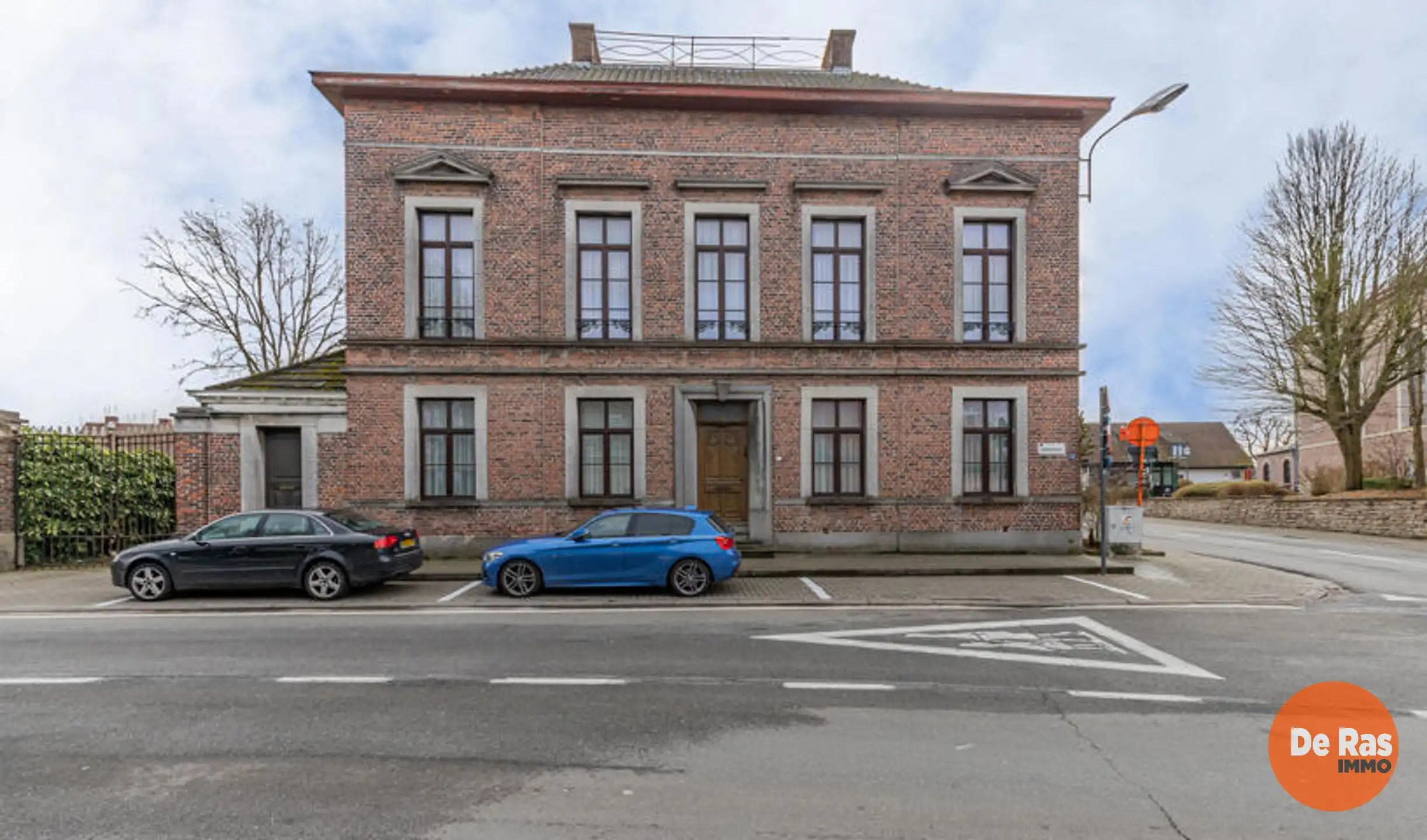 ERPE-MERE - Pastorij-dokterswoning op 13a 72ca foto 8