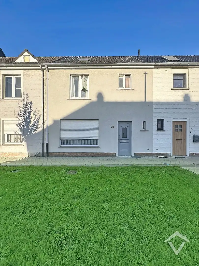 Licht op te frissen rijwoning met 3 slaapkamers, zolder en garage te Zedelgem foto 26