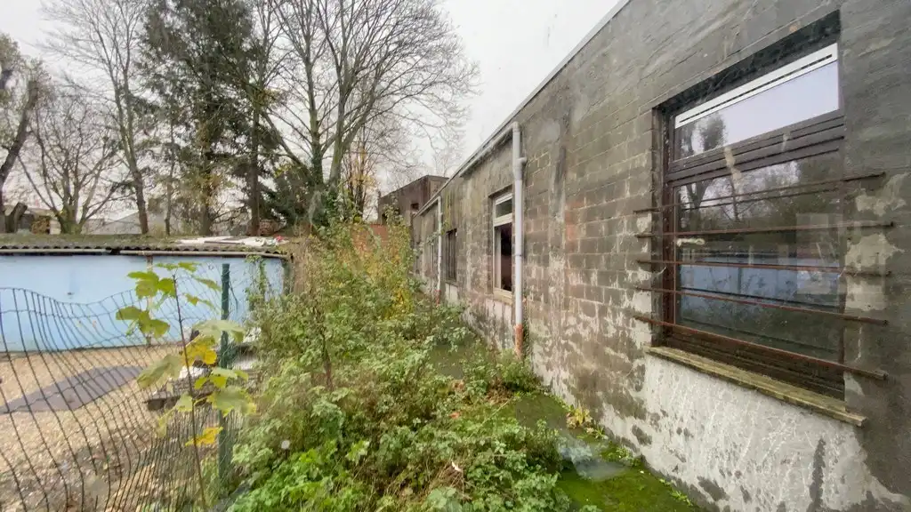 Kantoorrenovatieproject te koop vlakbij klaverblad in Gent foto 13