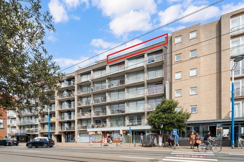 RECENT  EN CENTRAAL GELEGEN PENTHOUSE APPARTEMENT  MET  2 SLAAPKAMERS TE KOOP foto 22