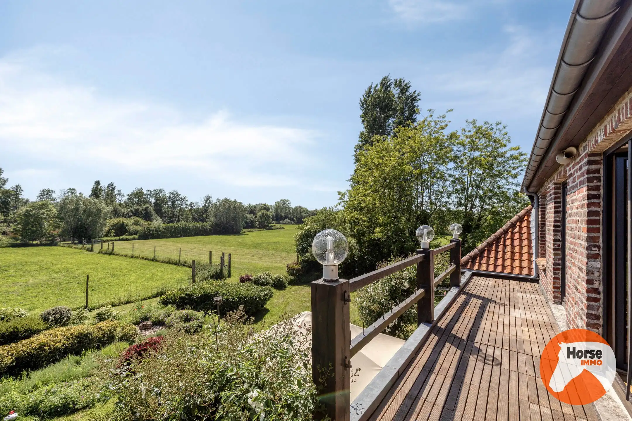 ROESELARE – Unieke villa met bijgebouwen op 4,7 ha foto 22
