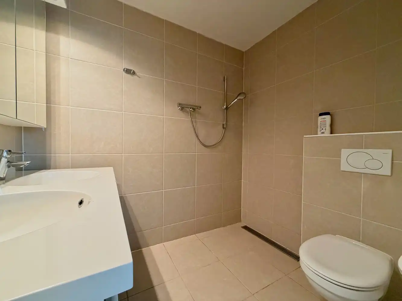 Uitzonderlijk ruime villa (450 m²) met enorm potentieel in Torhout! foto 13