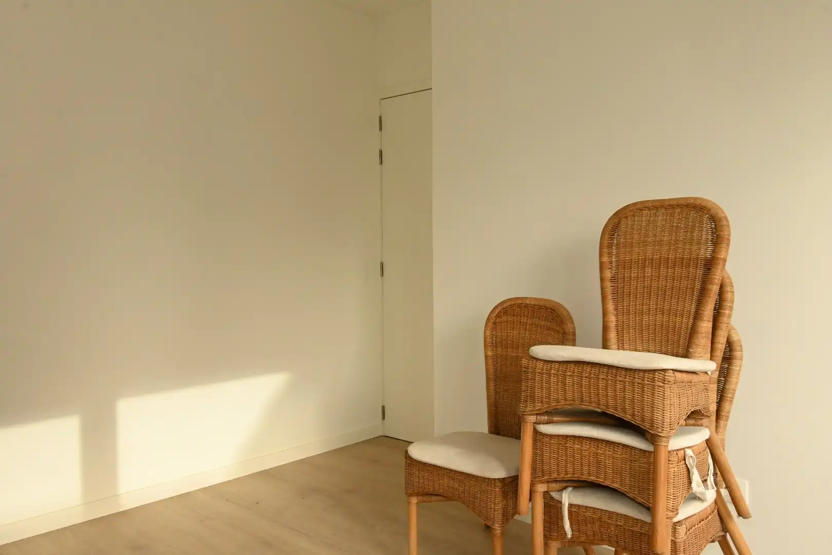 Gerenoveerde bungalow in Maldegem met tuin, terras en garage foto 18