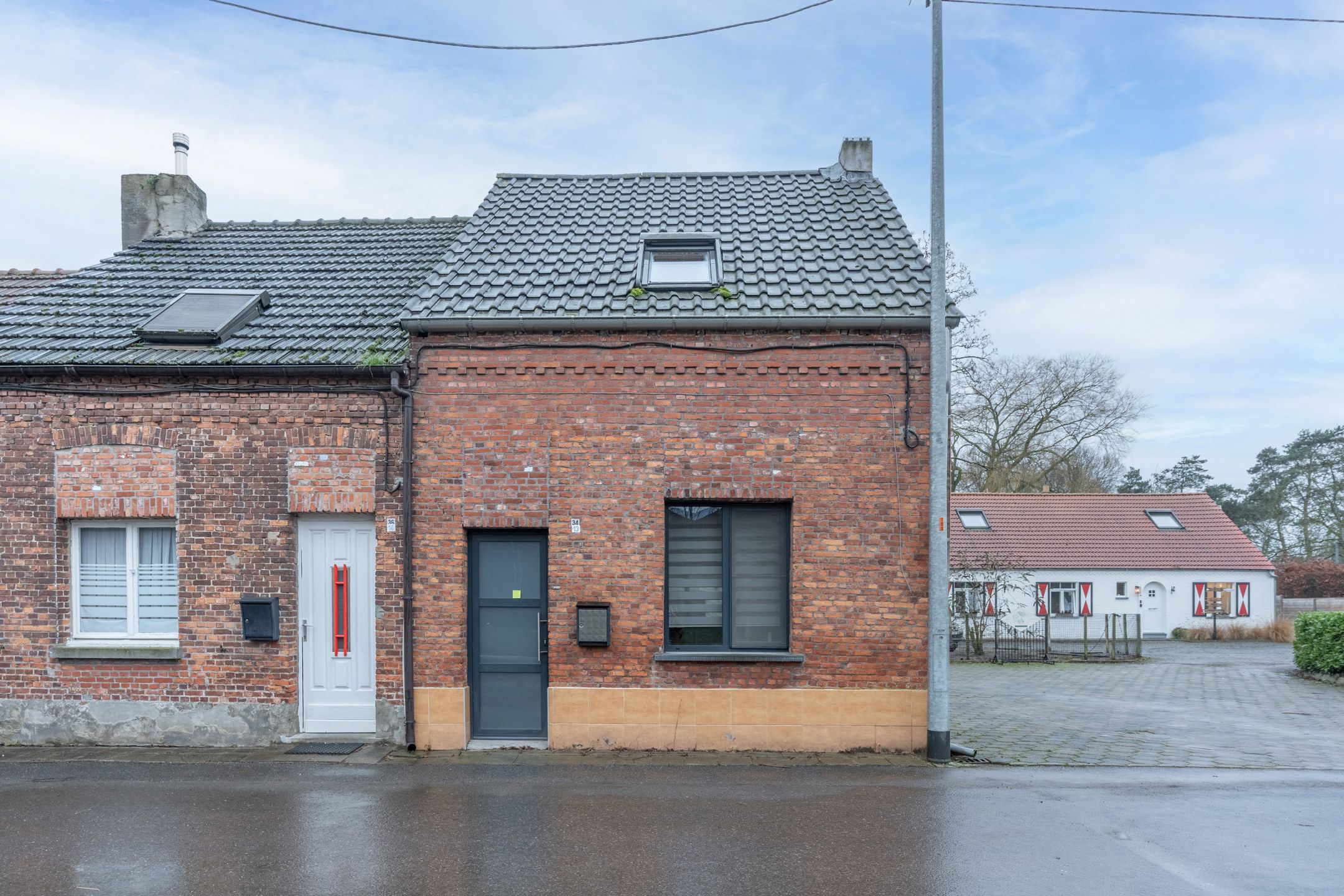 Gerenoveerde starterswoning op rustige locatie te Beerse foto {{pictureIndex}}