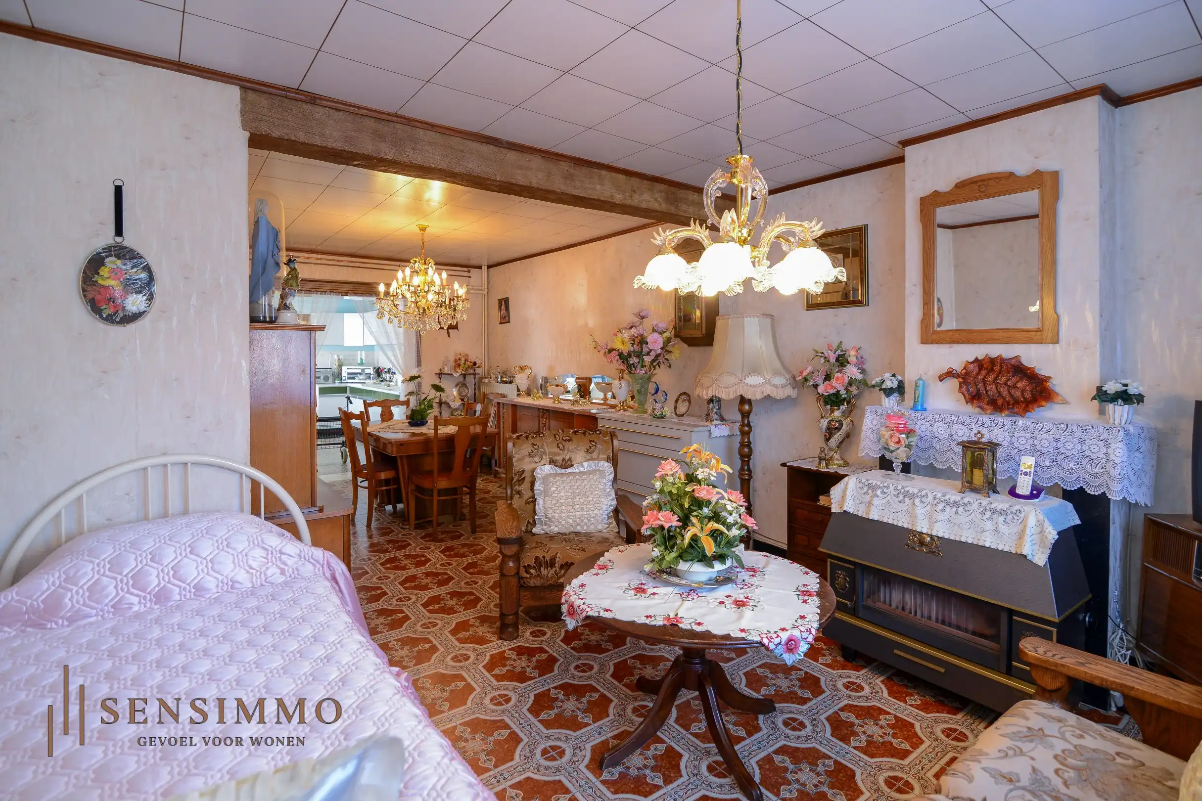 Te renoveren half open woning op 6a80ca perceel te Eisden foto 4