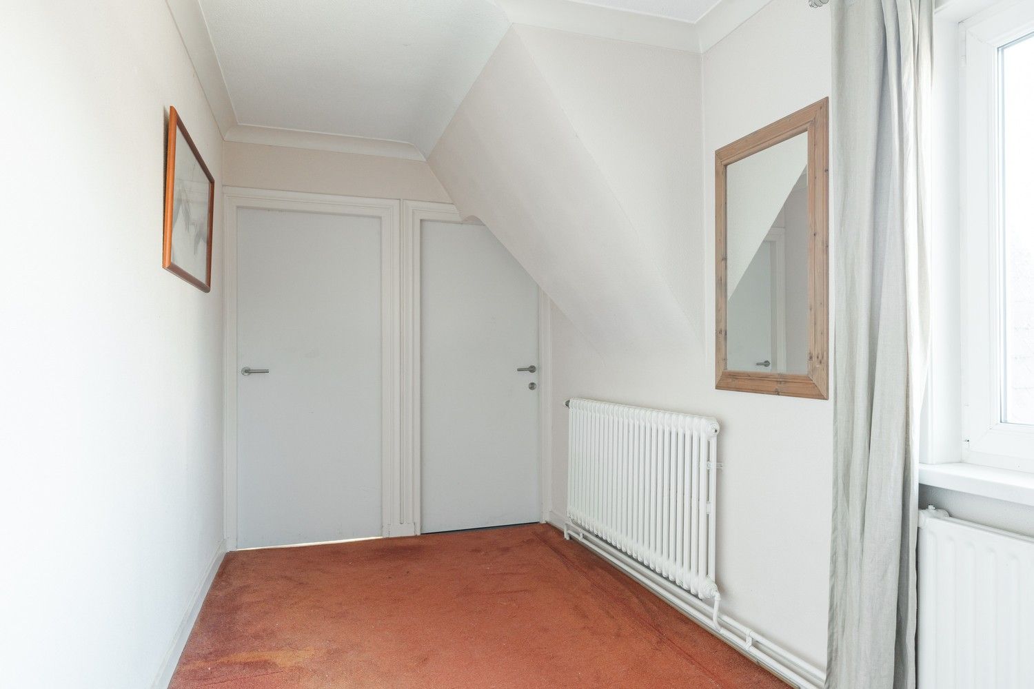 Karaktervolle vrijstaande woning nabij de Nederlandse grens foto 21