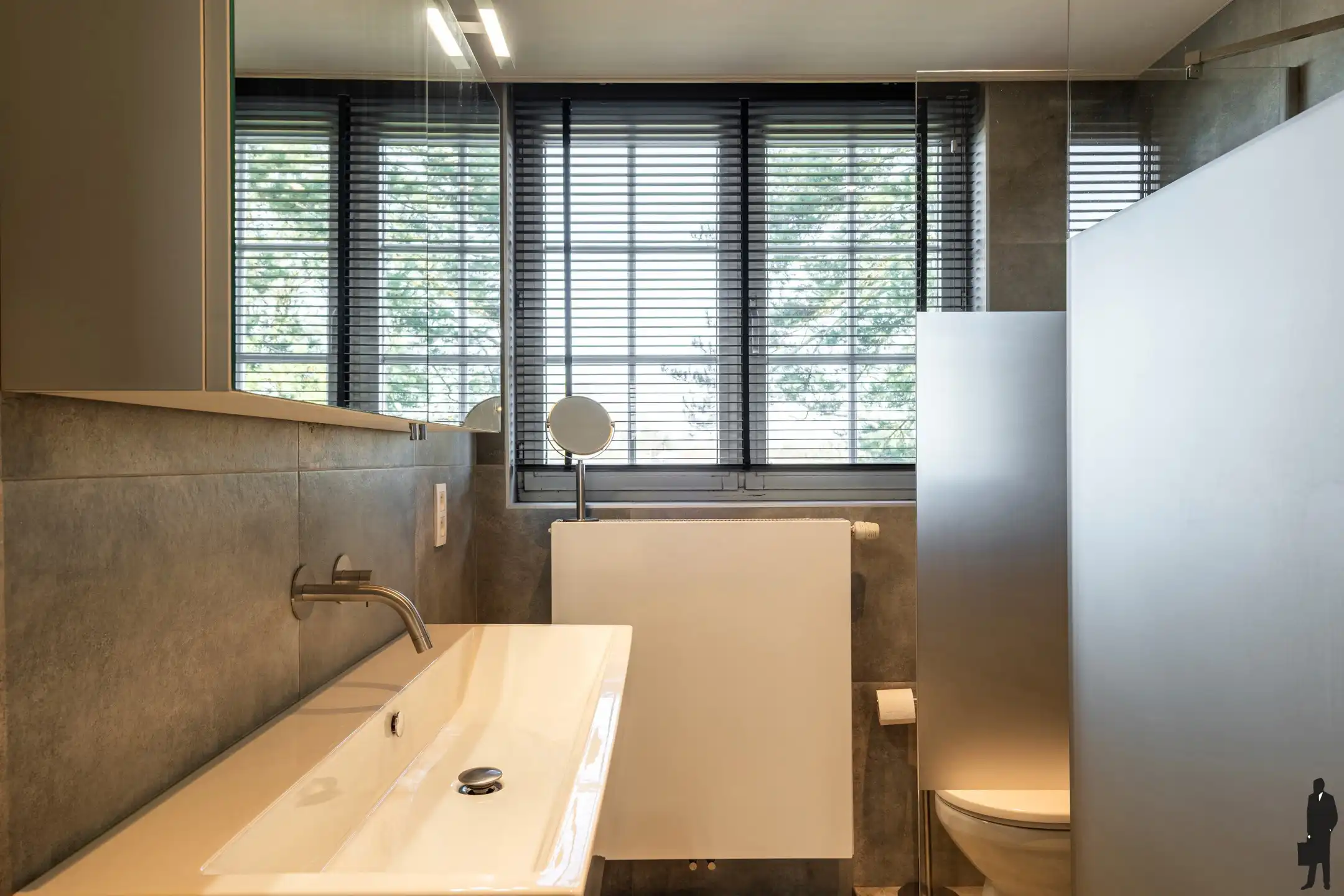 Charmante gerenoveerde villa op perceel van 1.389 m² foto 32