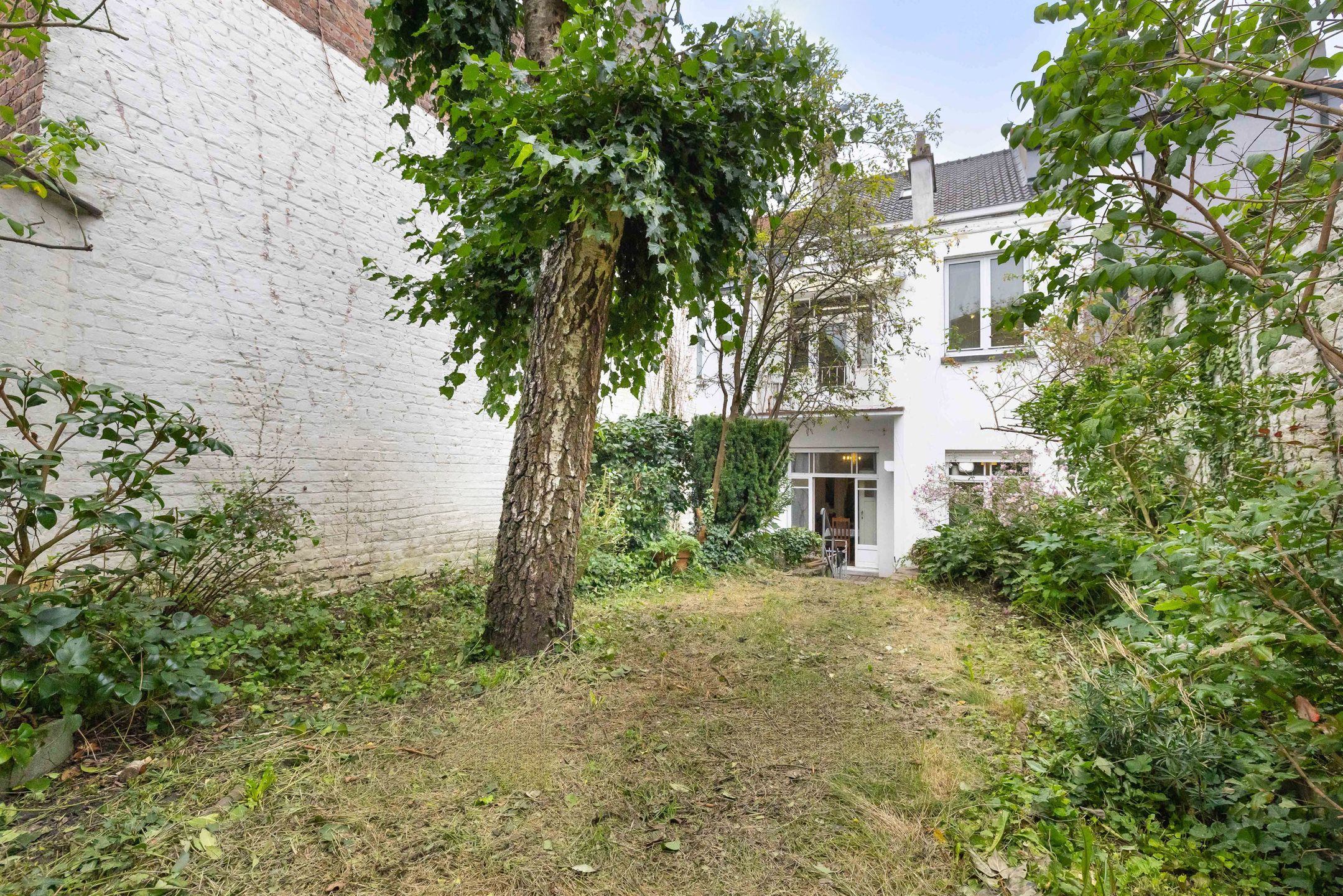 Karakteristiek huis om te renoveren op Altitude 100! foto 9
