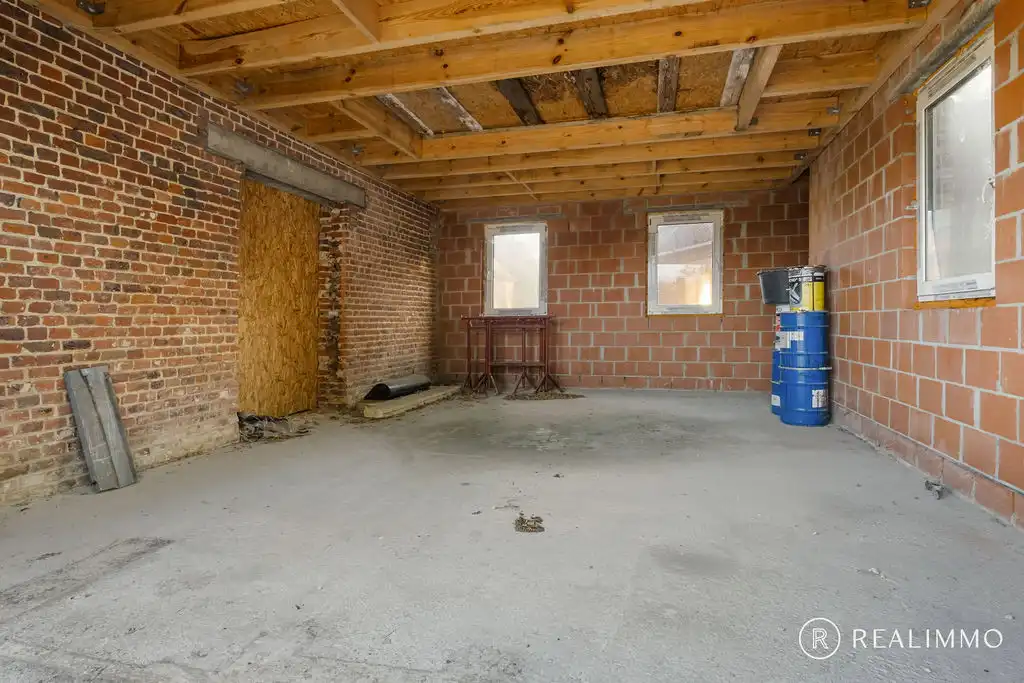 Deels gerenoveerde fermette op toplocatie! foto 24