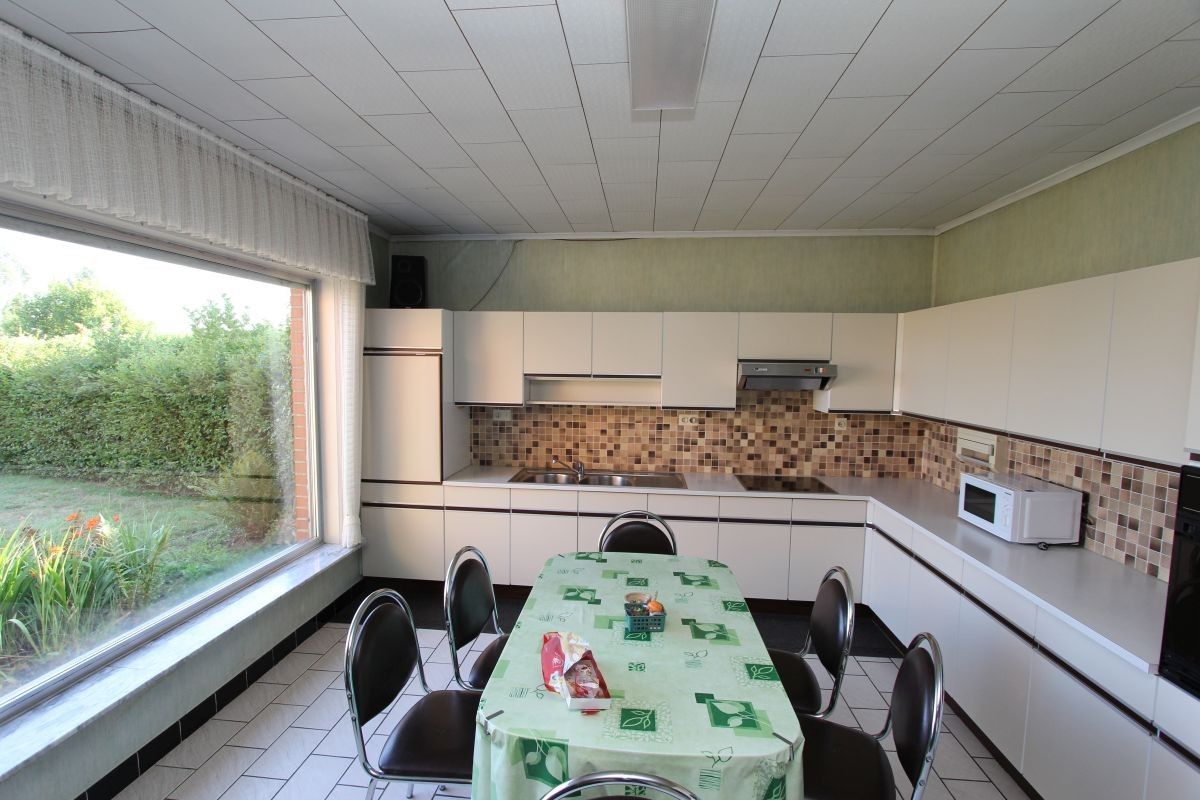 Opslagruimte met woning te koop te Diksmuide (Woumen) foto 5