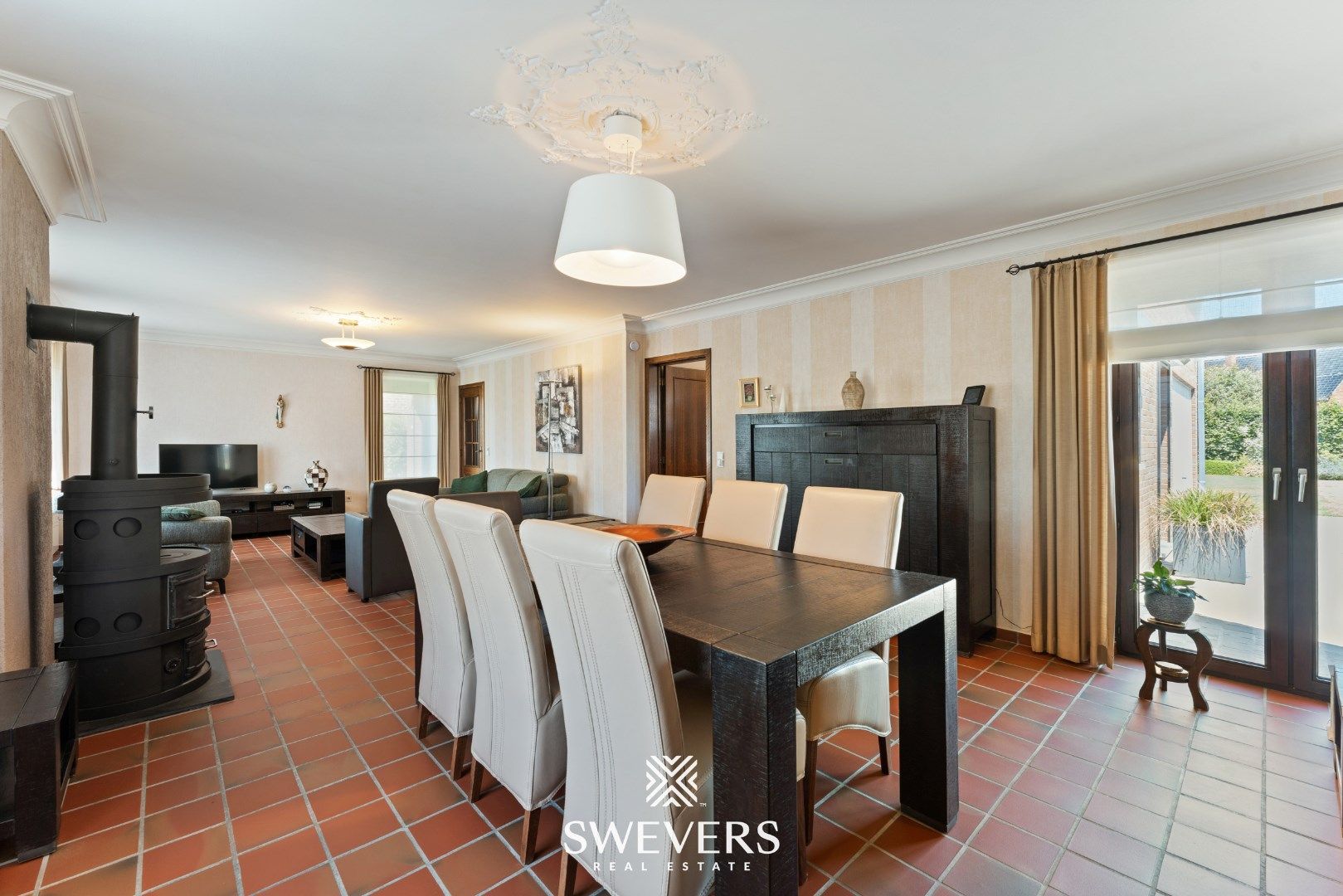 Comfort & ruimte in deze charmante woning te Wellen foto 3