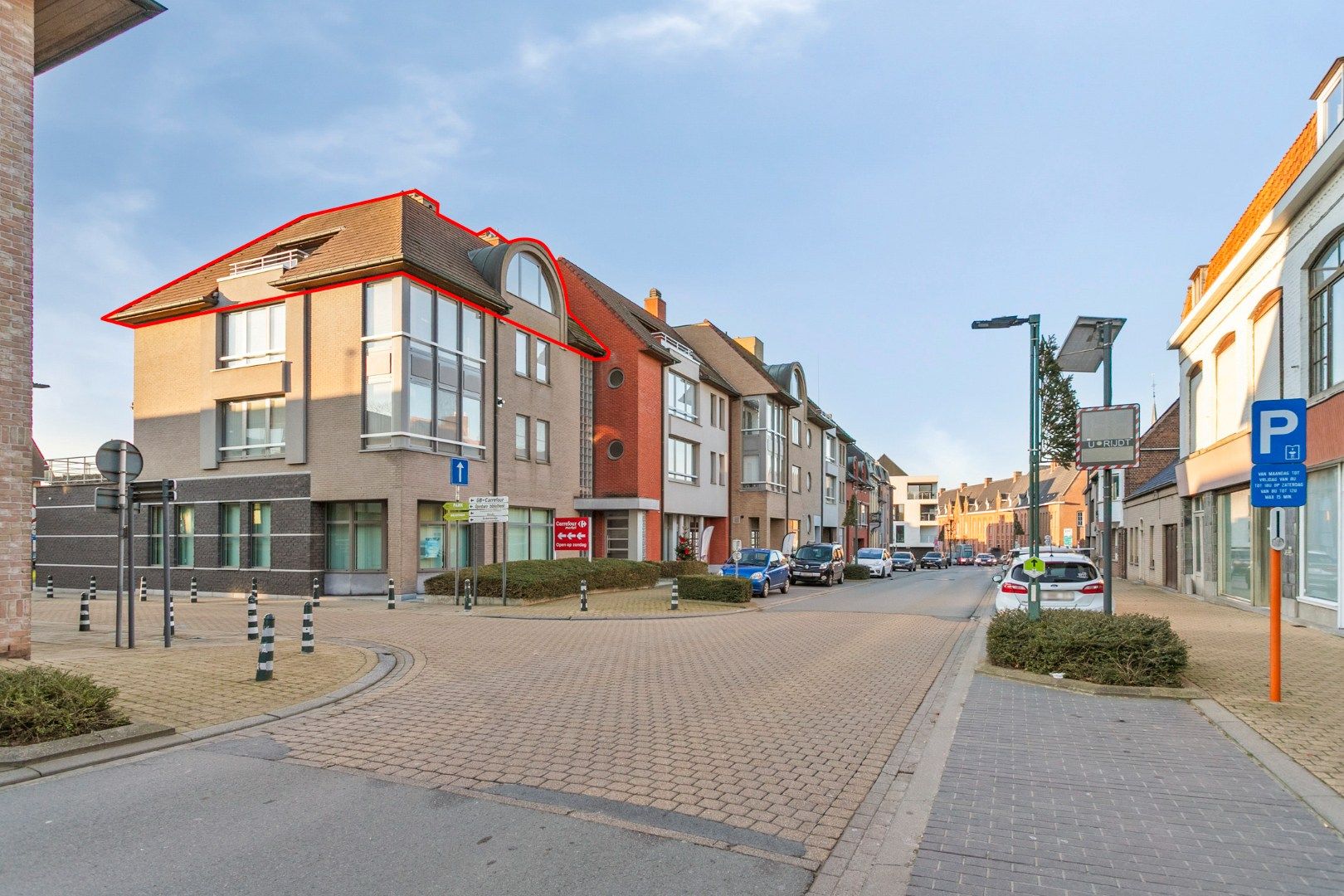 Centraal gelegen appartement met mooi zicht foto 16