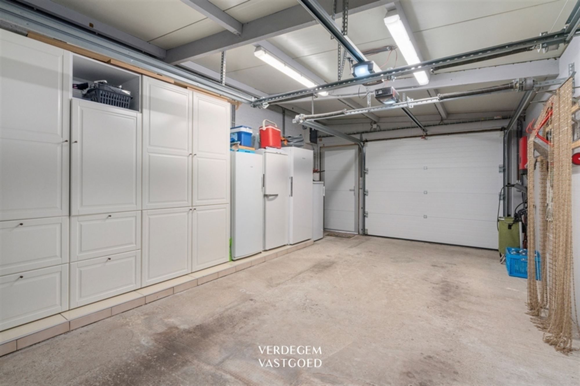 Prachtig en instapklaar wonen in landelijke stijl met garages, atelier en geniettuin foto 23