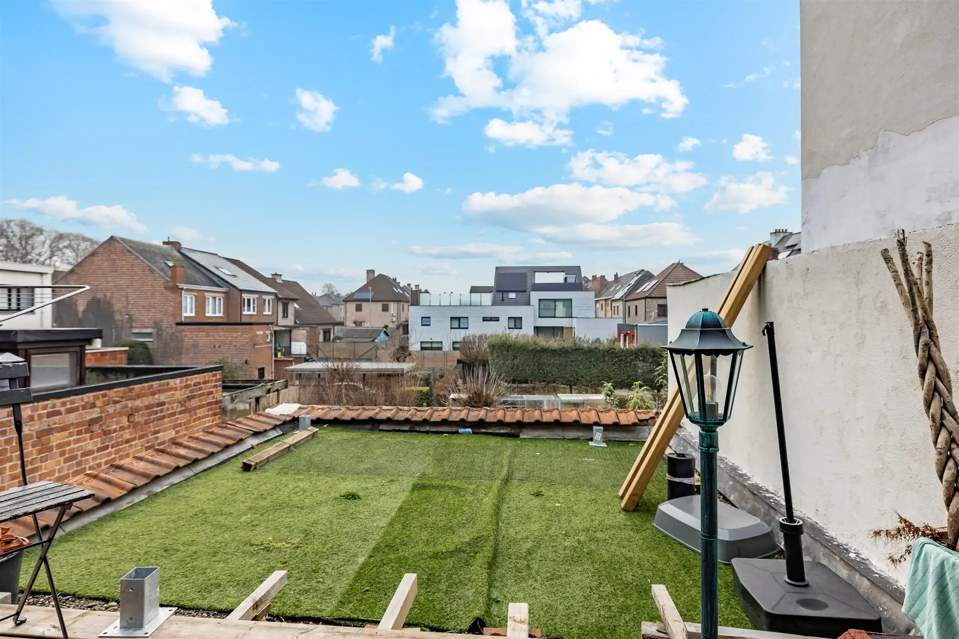 Verder te renoveren gezinswoning in Wetteren foto 18