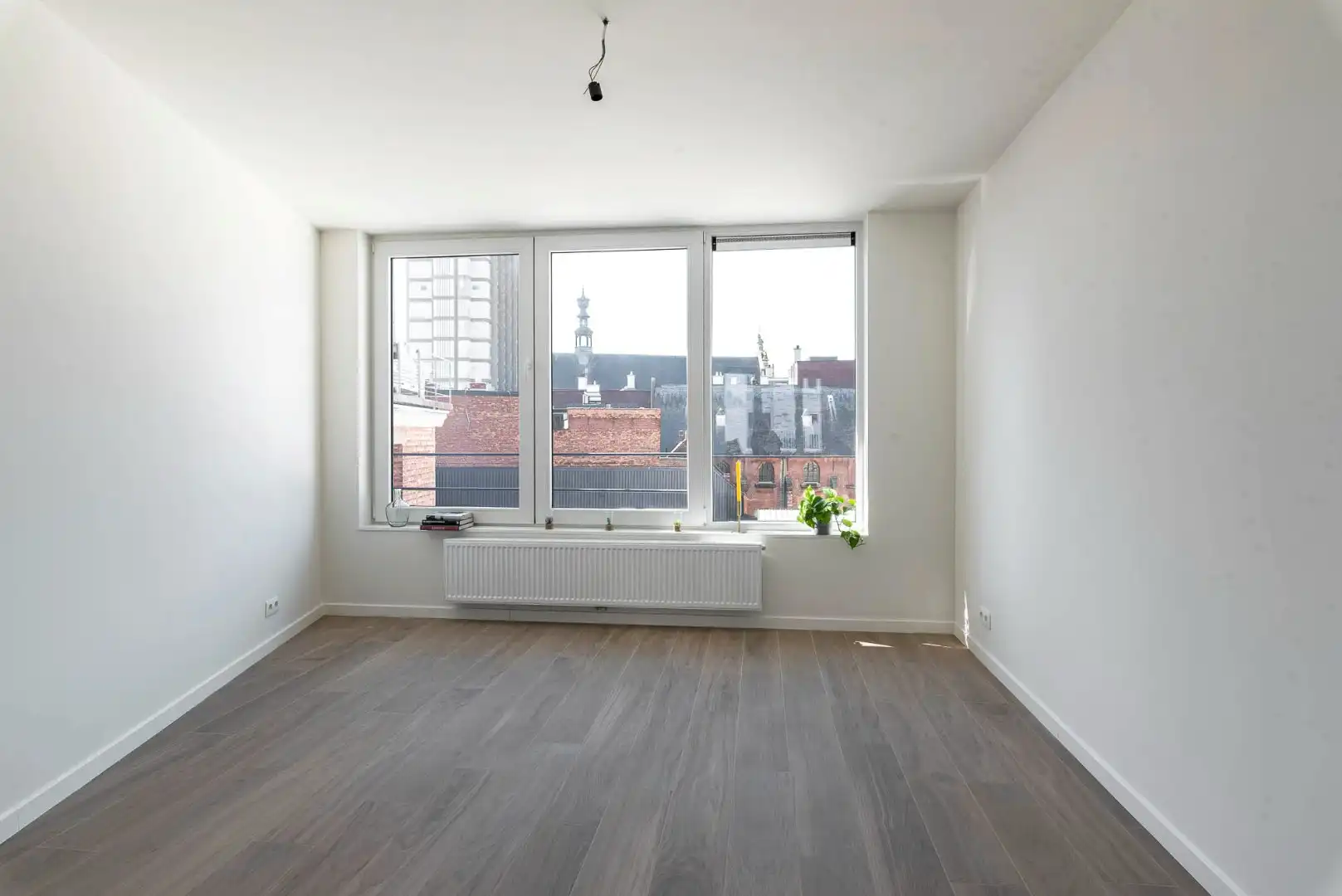 Luxueus gerenoveerd appartement op topligging foto 9