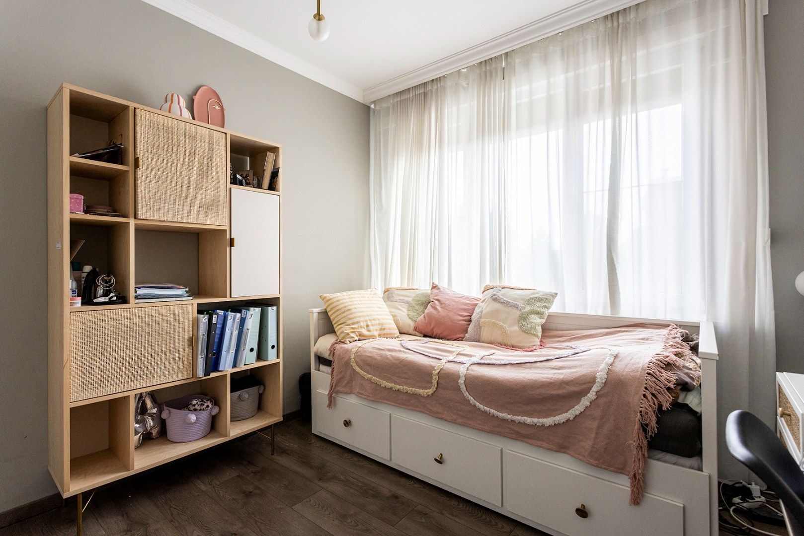 Riante bel-étagewoning met 3 slpk, garage en tuin! foto 17