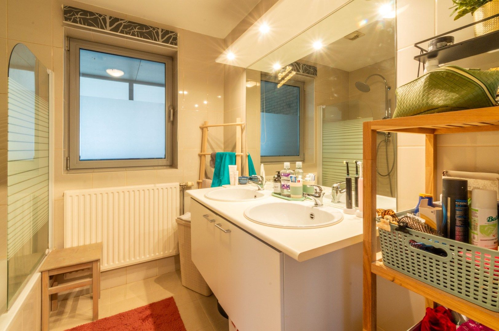 Een perfect onderhouden, instapklaar appartement te Halle! foto 18