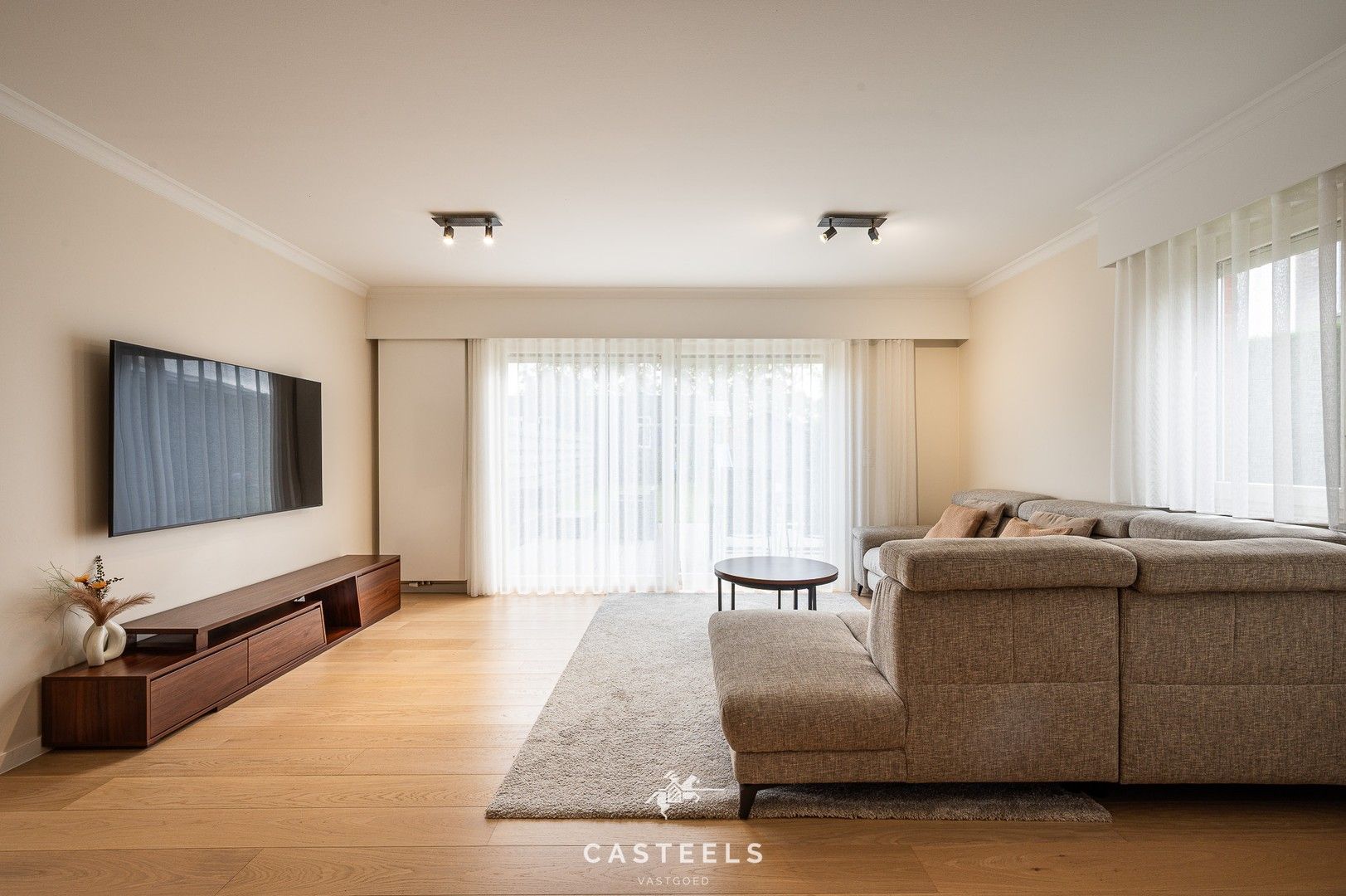 Instapklare HOB met EPC B, 4 slpks, tuin en garage foto 2