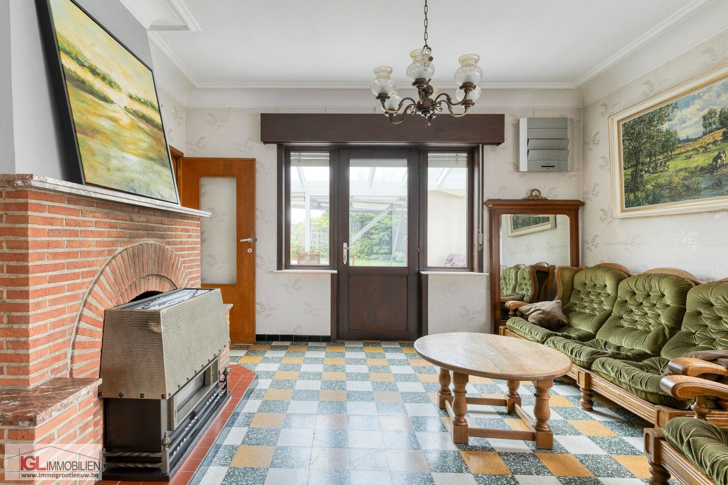 Rustig gelegen driegevelwoning met zonnige tuin & extra uitbreidingsmogelijkheden foto 3