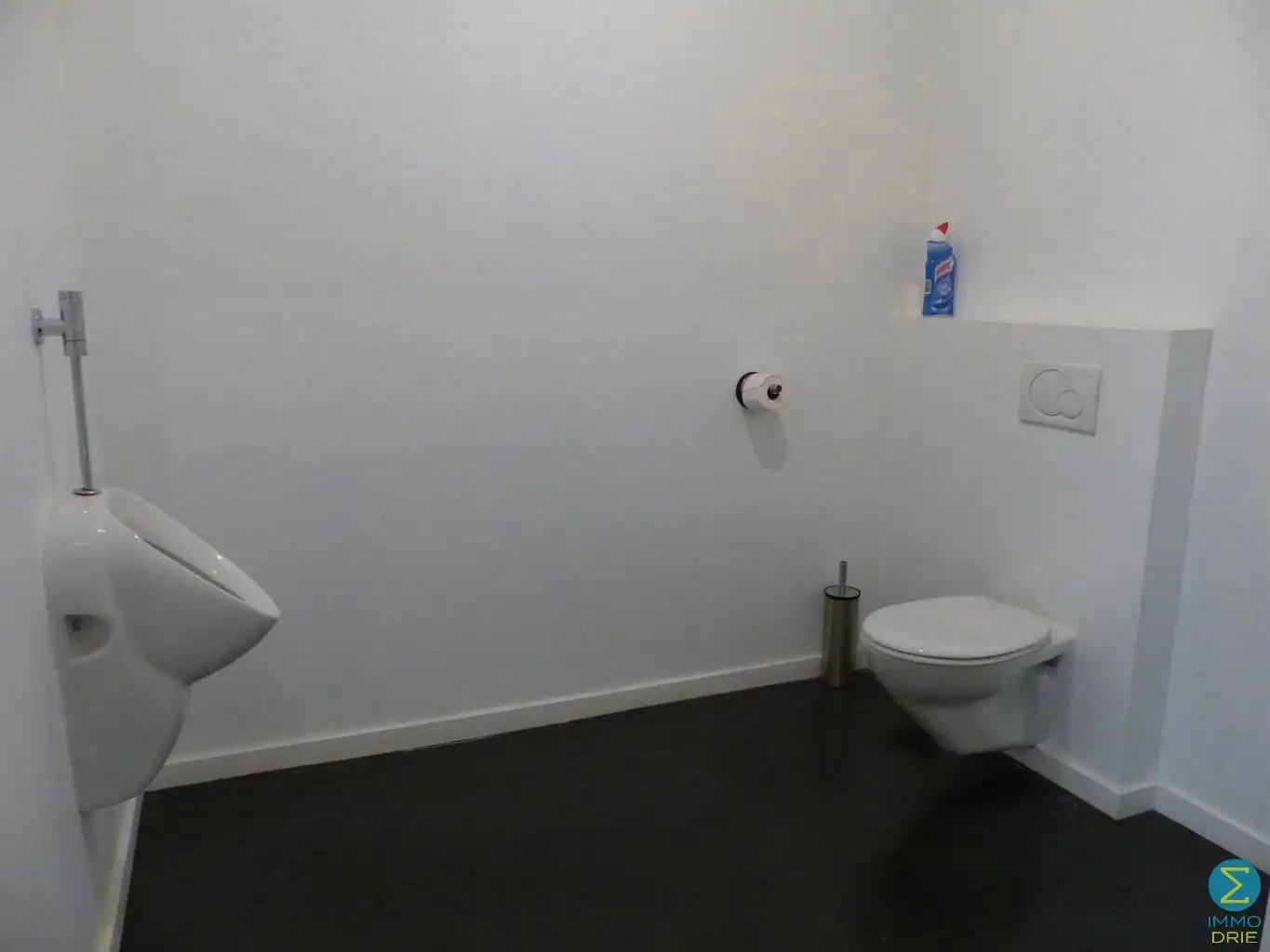 Commerciële ruimte te huur foto 12