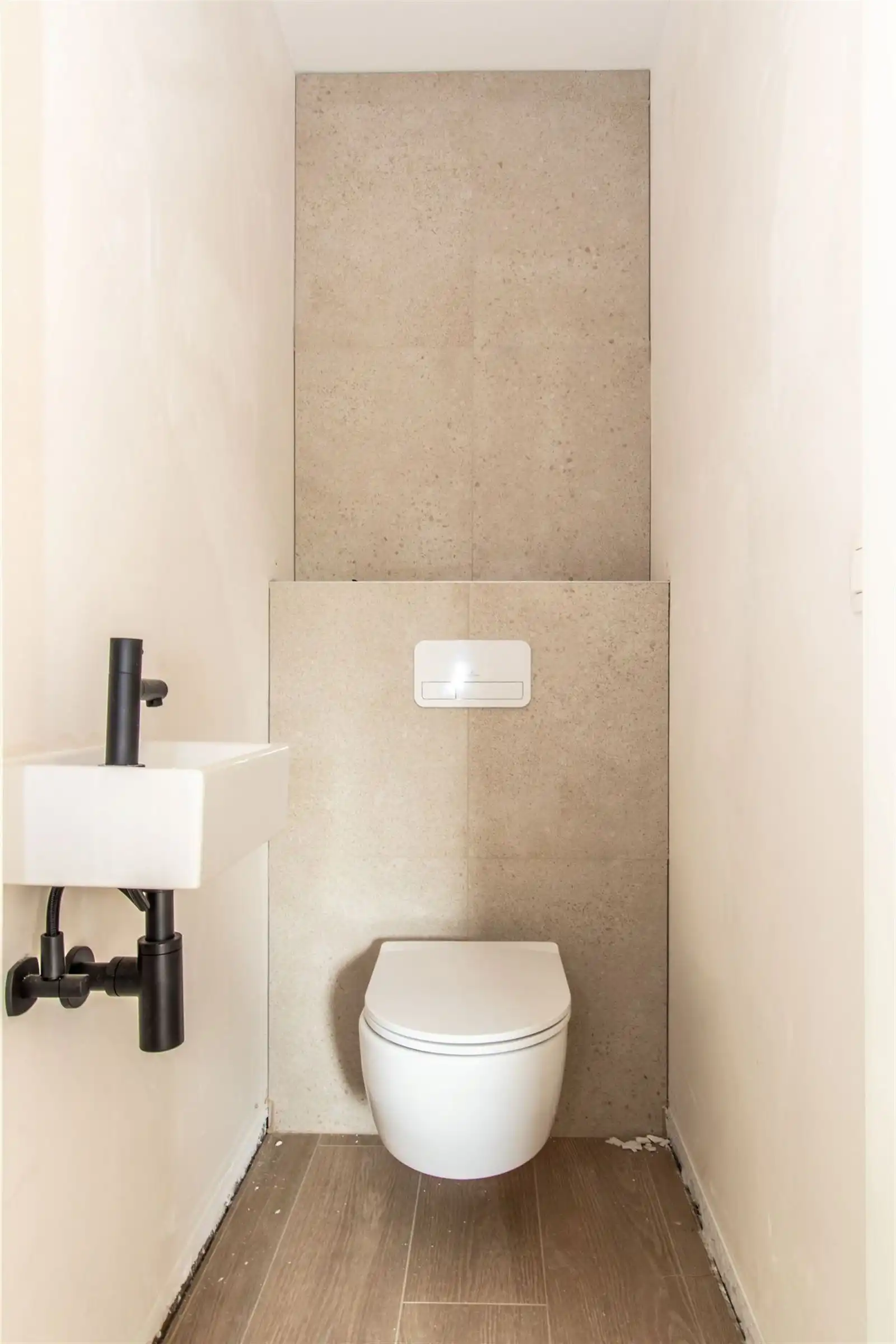 BEZOEKMOMENT  NU ZATERDAG  23/5 tsn 9u en 11 -- 3-slaapkamer appartement van 150m² met terras van 10 m² foto 12
