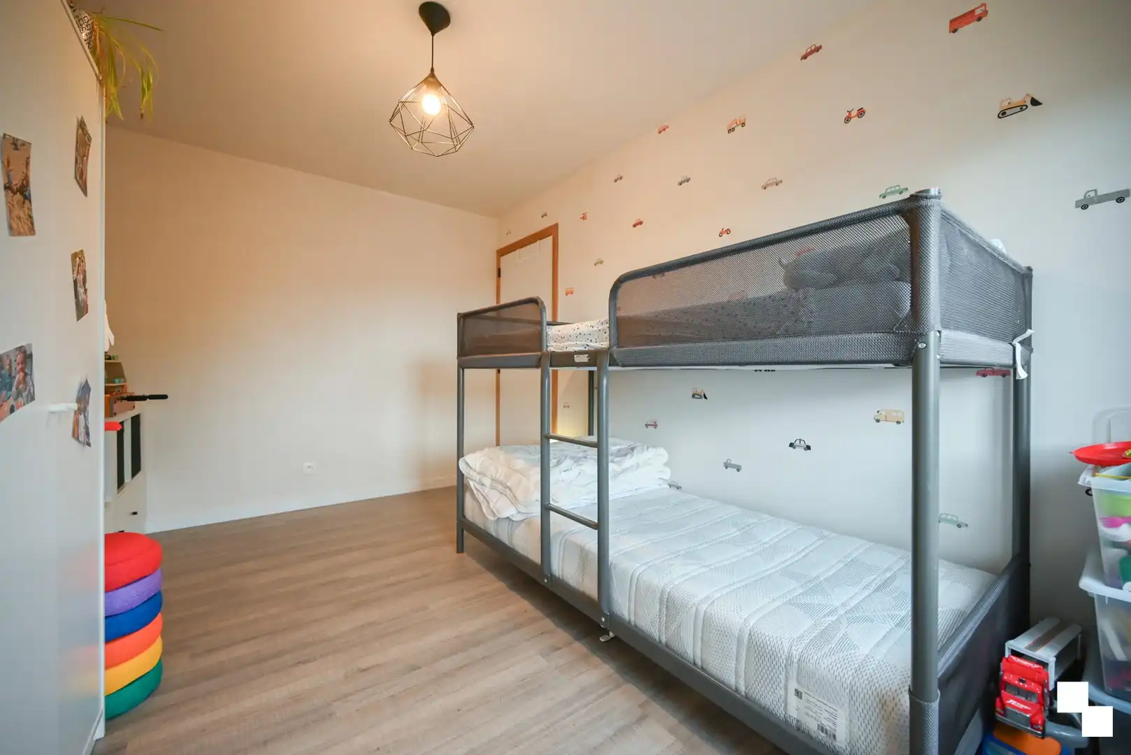 Rustig gelegen, instapklare gezinswoning met drie slaapkamers te Izegem foto 27